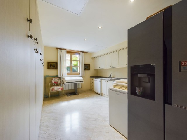 4 Slaapkamer Villa in Nueva Andalucía