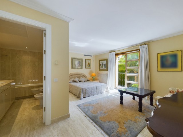 4 Slaapkamer Villa in Nueva Andalucía