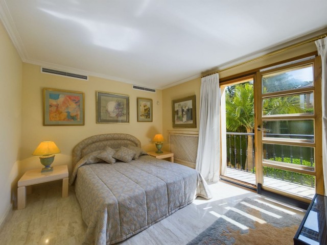 4 Slaapkamer Villa in Nueva Andalucía