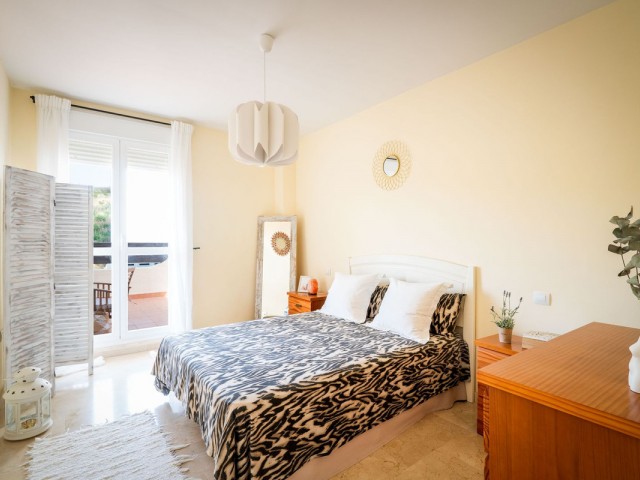 2 Bedrooms Apartment in La Duquesa