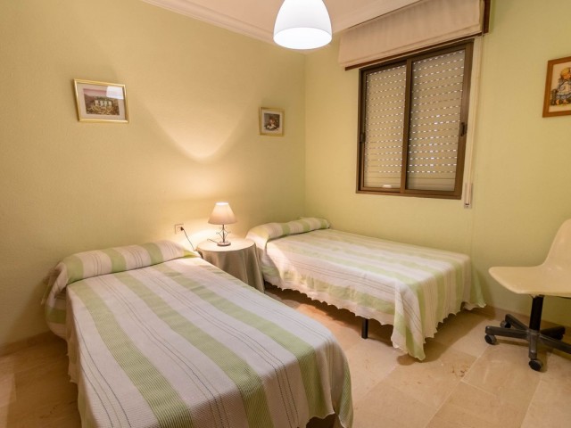 4 Bedrooms Townhouse in Estepona