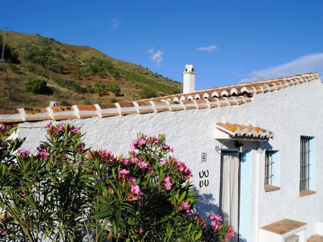Villa avec 5 Chambres  à El Borge