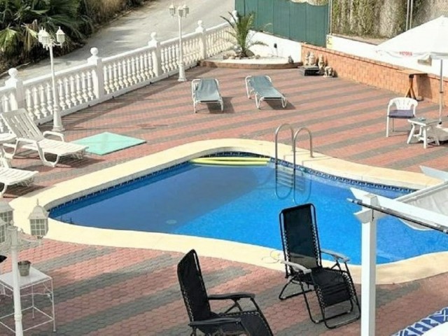 4 Schlafzimmer Villa in Cerros del Aguila
