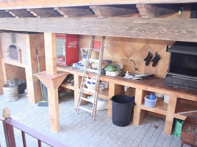 5 Sovrums Villa i Estepona