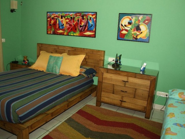 Villa con 5 Dormitorios  en Estepona