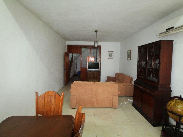 2 Schlafzimmer Reihenhaus in San Martín de Tesorillo