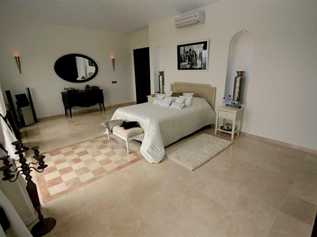 5 Schlafzimmer Villa in Mijas