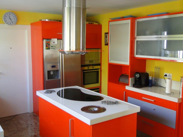 6 Bedrooms Villa in El Chaparral