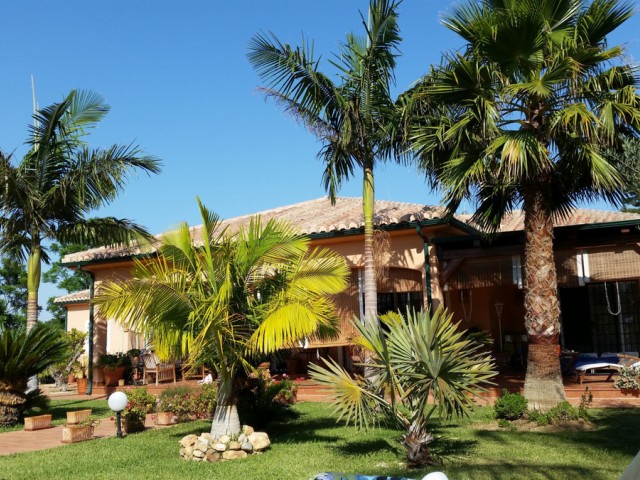 Villa avec 3 Chambres  à Alhaurín de la Torre