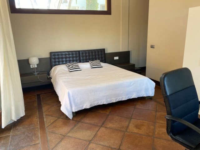 4 Bedrooms Villa in Sotogrande