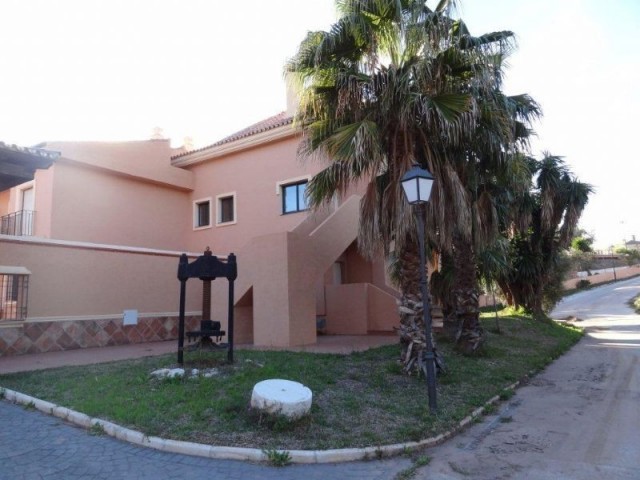 Comercial con 64 Dormitorios  en Málaga