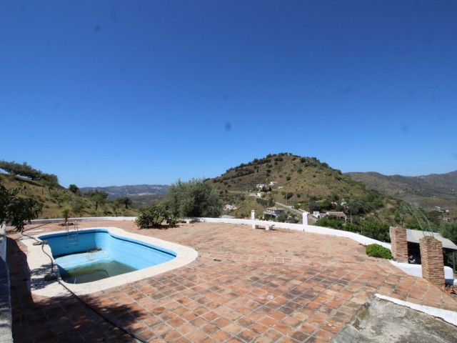 3 Bedrooms Villa in Canillas de Aceituno