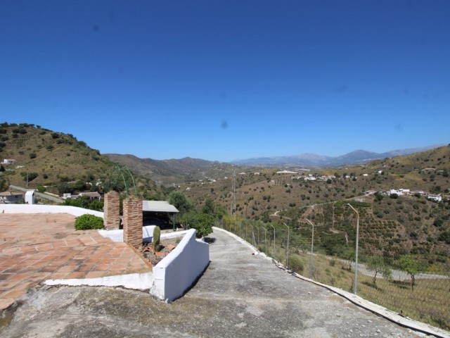 3 Bedrooms Villa in Canillas de Aceituno
