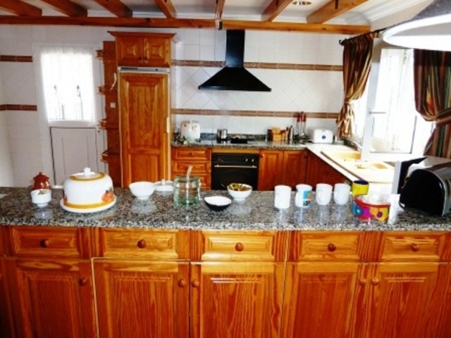 8 Bedrooms Villa in Alhaurín de la Torre