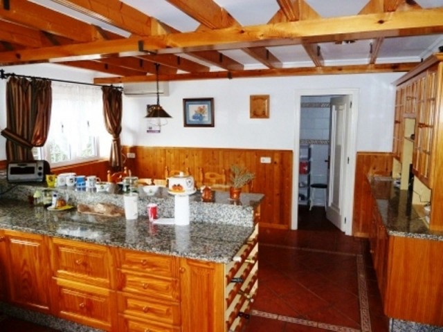8 Bedrooms Villa in Alhaurín de la Torre