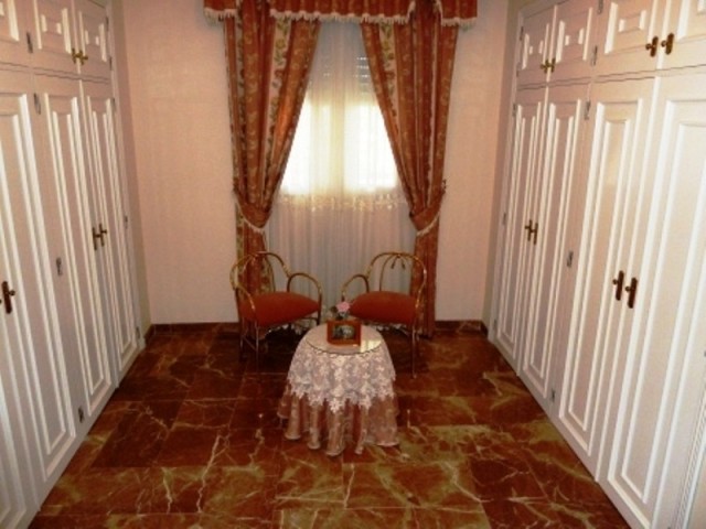 8 Bedrooms Villa in Alhaurín de la Torre