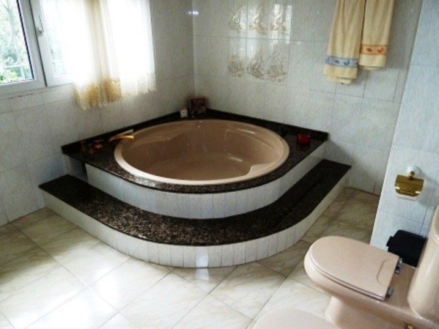 8 Bedrooms Villa in Alhaurín de la Torre