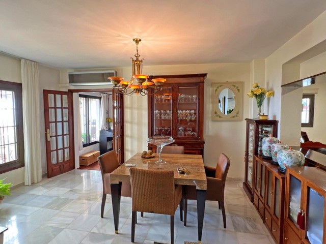6 Soveroms Villa i Mijas