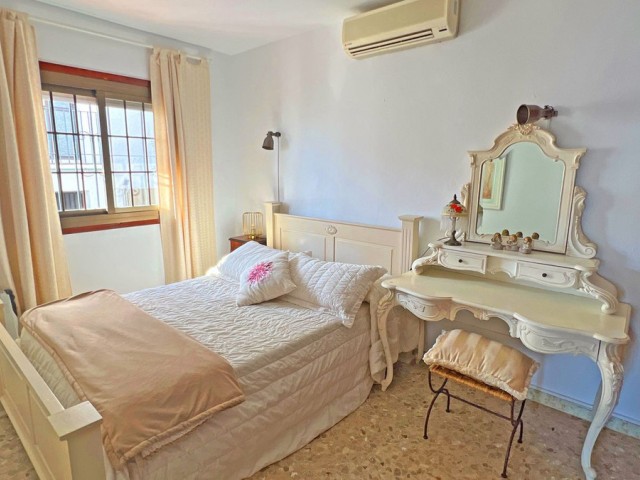 6 Soveroms Villa i Mijas