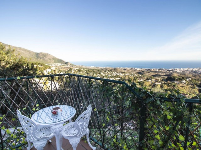 6 Soveroms Villa i Mijas