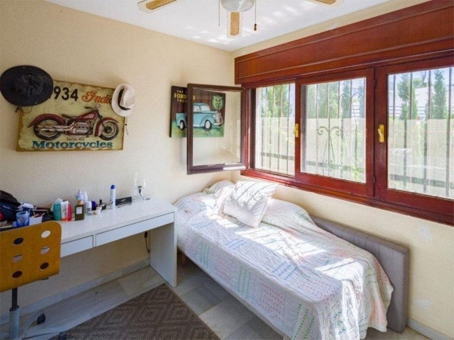 Villa avec 4 Chambres  à El Rosario