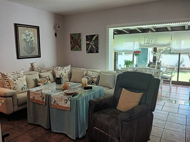 Villa avec 3 Chambres  à Sierrezuela
