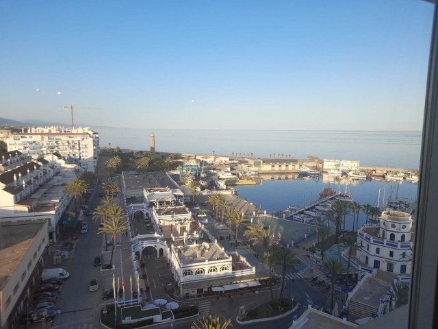 Penthouse in Estepona