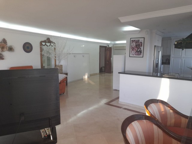 Penthouse in Estepona