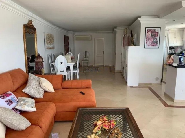 Penthouse in Estepona