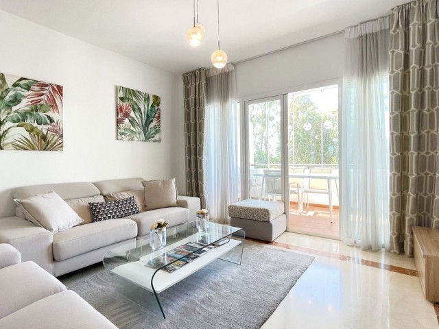 Apartment, Nueva Andalucia, R4410466