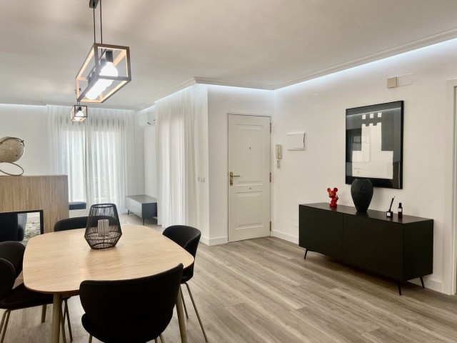 Apartment, Nueva Andalucia, R4413580