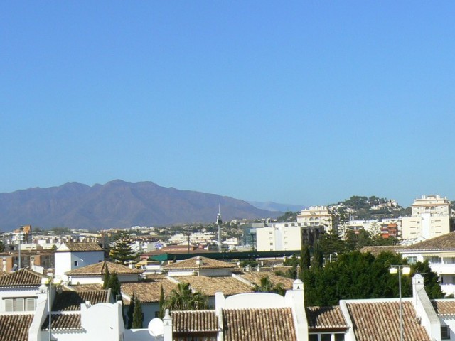 Penthouse avec 6 Chambres  à Fuengirola