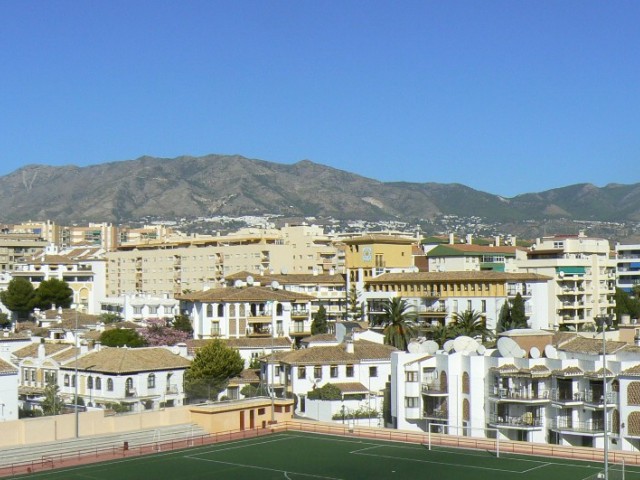 Penthouse avec 6 Chambres  à Fuengirola