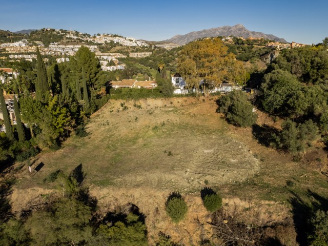  Perceel in Benahavís