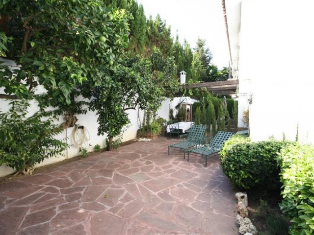 6 Sovrums Villa i Los Monteros