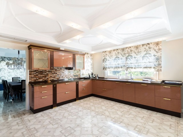 6 Makuuhuoneen Huvila Hacienda Las Chapas