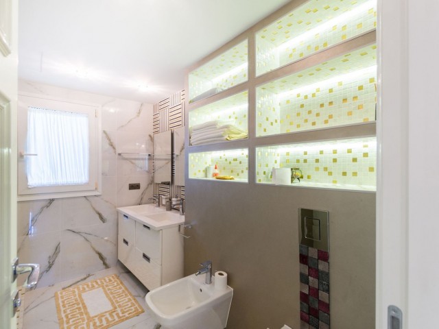 6 Makuuhuoneen Huvila Hacienda Las Chapas