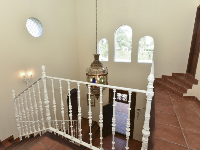 8 Bedrooms Villa in Puerto Banús