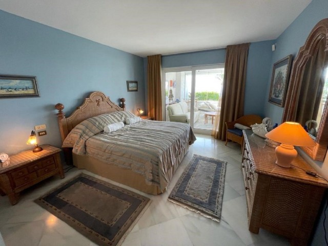 3 Bedrooms Apartment in Puerto Banús