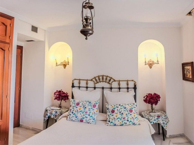 Ático con 3 Dormitorios  en Marbella