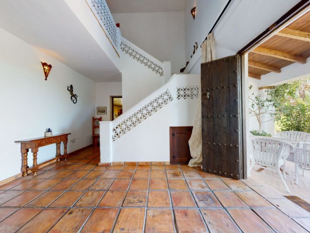 Villa avec 10 Chambres  à Mijas