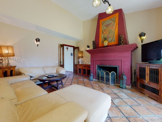 10 Soveroms Villa i Mijas