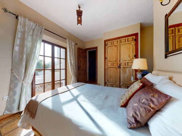 10 Soveroms Villa i Mijas