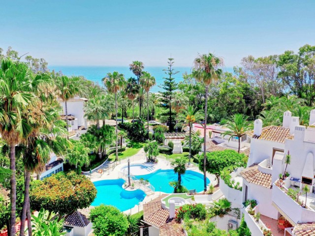 Takvåning i Elviria