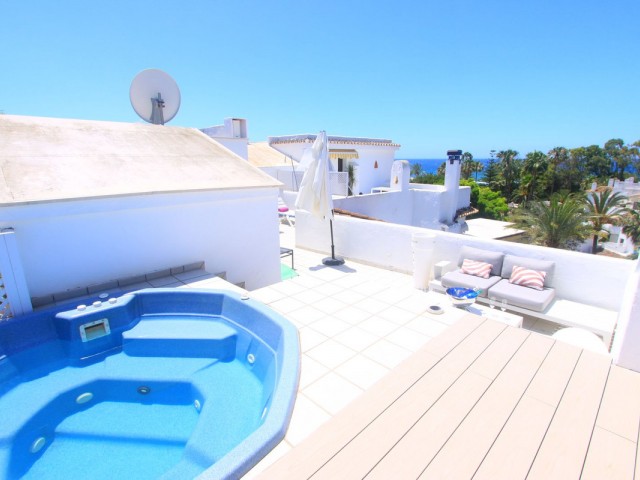 Takvåning i Elviria