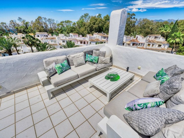 Penthouse in Elviria