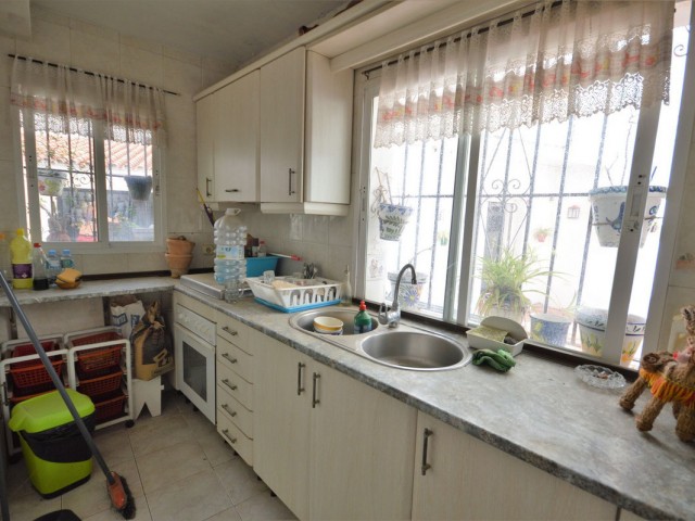 4 Makuuhuoneen Huvila Marbella