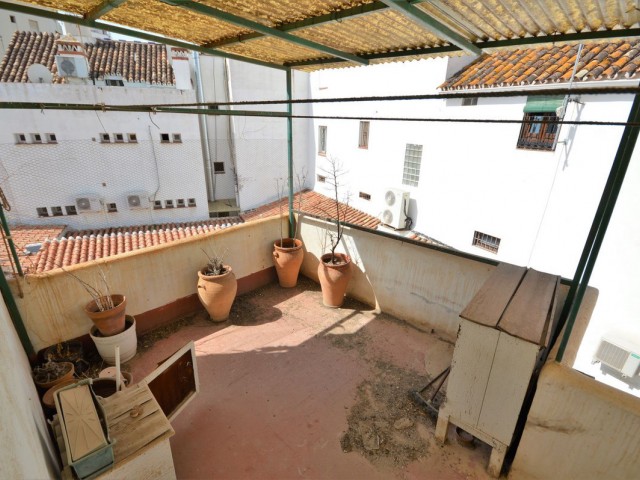 4 Bedrooms Villa in Marbella