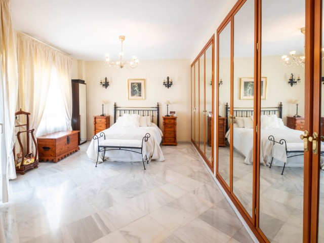 4 Slaapkamer Rijtjeshuis in Fuengirola