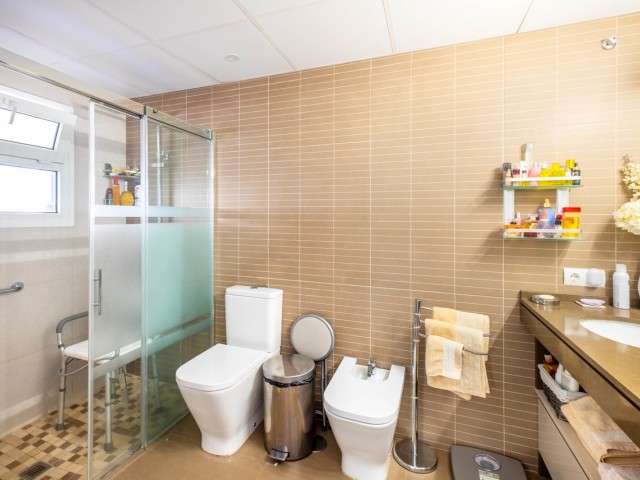 4 Slaapkamer Rijtjeshuis in Fuengirola